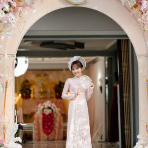 ÁO DÀI CƯỚI HOA MƠ TRONG TUYẾT