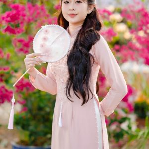 ÁO DÀI LỤA HỒNG PHẤN THIÊU NỔI TINH TẾ